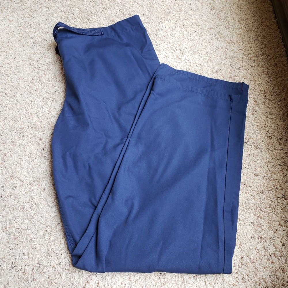 Cherokee Workwear Unisex Drawstring Cargo Scrub Pants – Size M - Picture 5 of 8